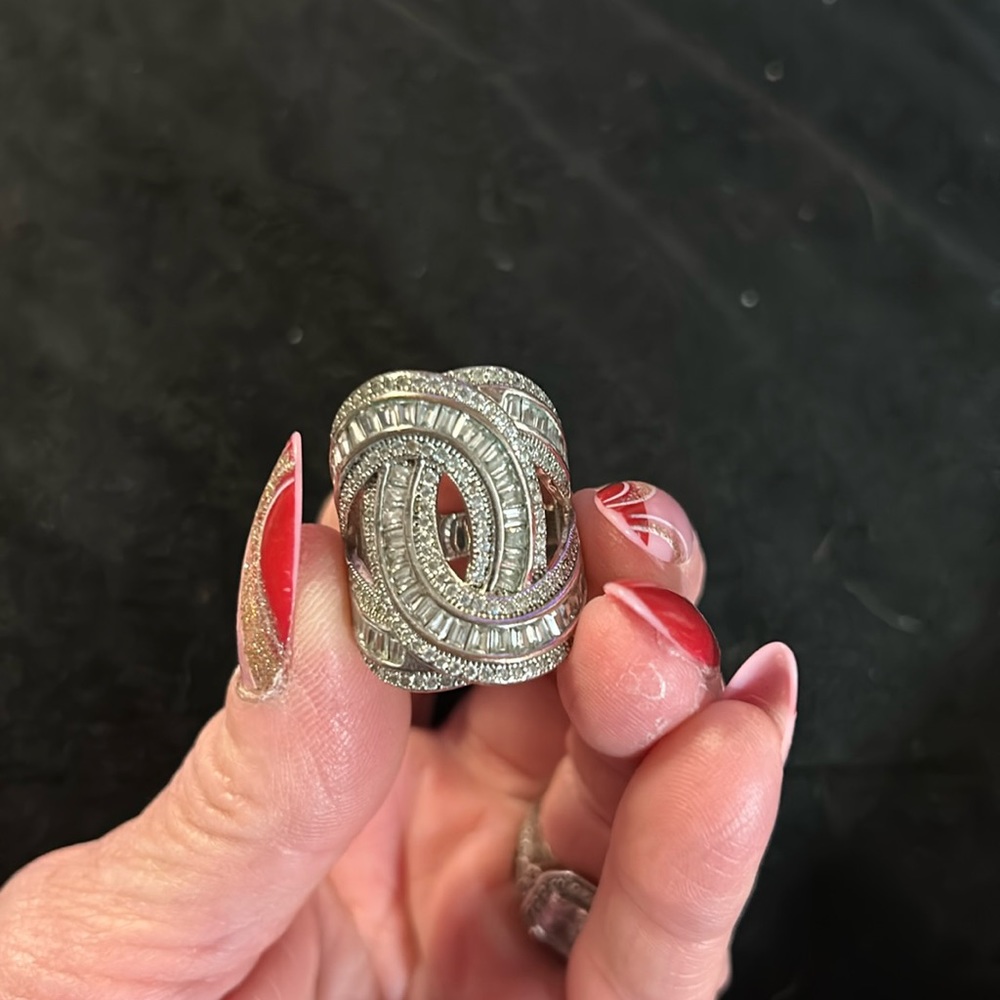 Ring